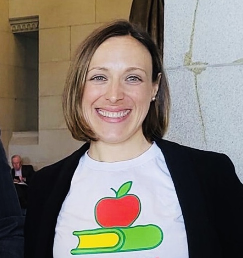 portrait of Dawn Crayco